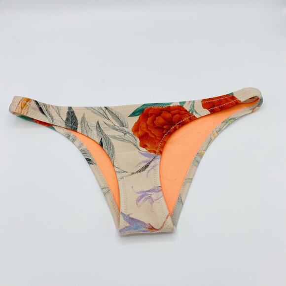Triangl Floral Bikini Bottoms Size Medium - Picture 1 of 4